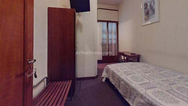 Vente Immeuble 29 pièces 650 m2 à Lourdes