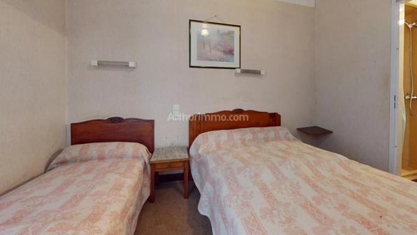 Vente Immeuble 29 pièces 650 m2 à Lourdes