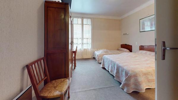 Vente Immeuble 29 pièces 650 m2 à Lourdes