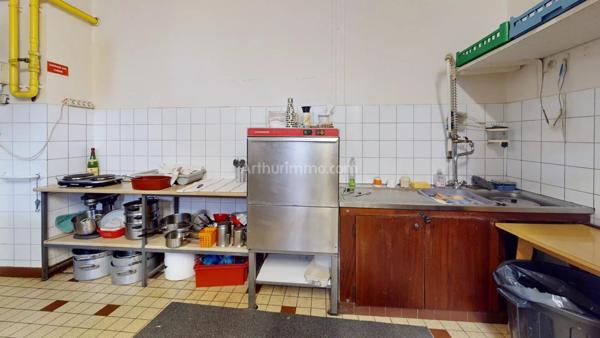 Vente Immeuble 29 pièces 650 m2 à Lourdes