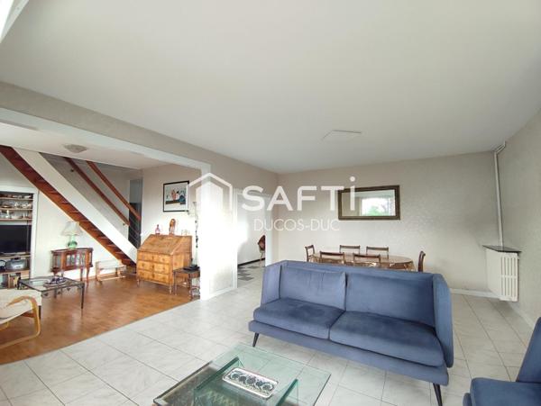 Maison 5 pièces 130 m2 - PESSAC NOES