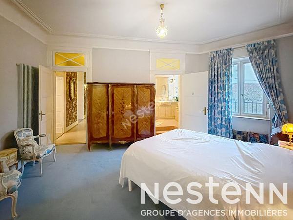 Appartement Metz 5 pièce(s) - chambre et cuisine en annexes - garages 6 voitures - combles aménageables