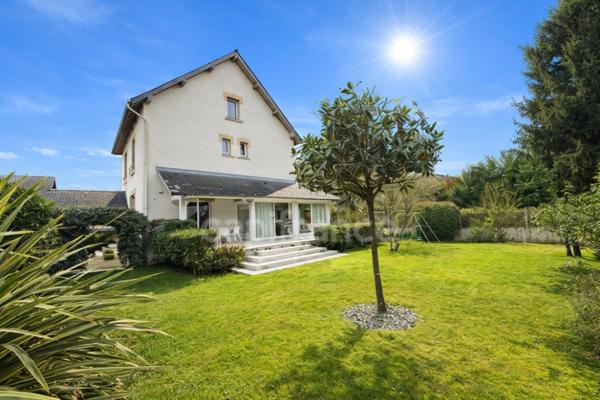 Maison familiale avec vue montagne