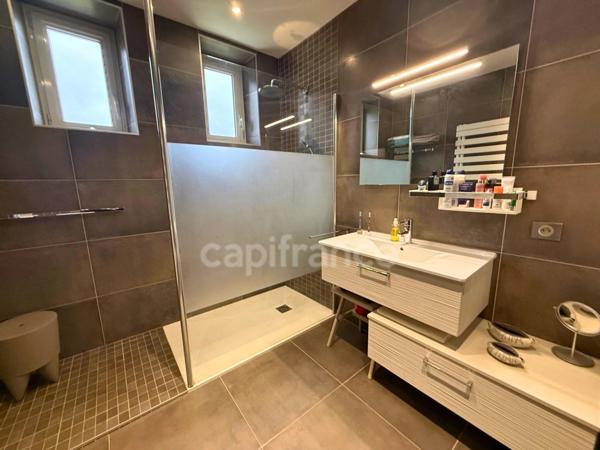 Maison familiale avec vue montagne