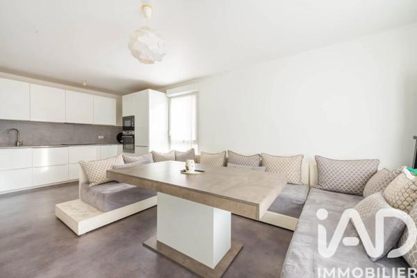 Appartement à vendre 4 pièces 80,31 m² Trappes