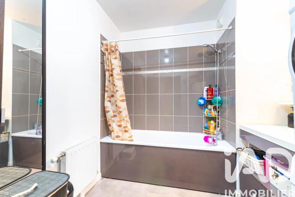 Appartement à vendre 4 pièces 80,31 m² Trappes
