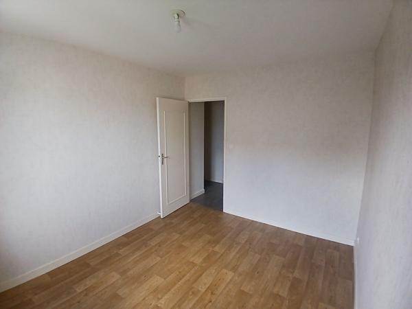 Appartement Mayenne 4 pièces avec balcon