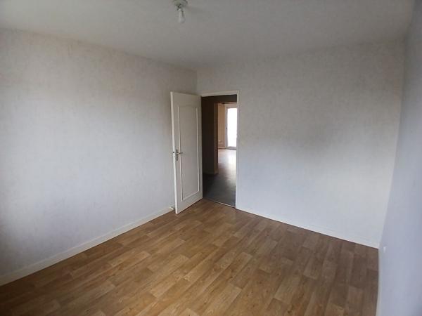 Appartement Mayenne 4 pièces avec balcon