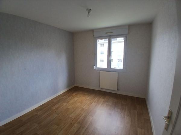 Appartement Mayenne 4 pièces avec balcon