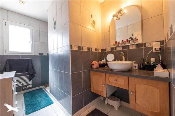 Maison à vendre |  Saint-Pierre-d'Oléron |  8 pièces | 179 m²