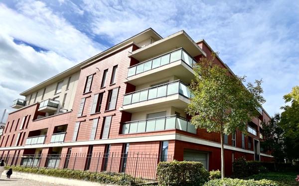 Appartement à vendre    3 pièces • 60 m2 Noisiel