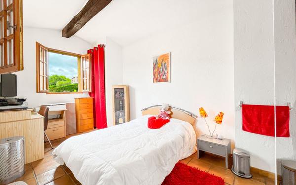 Maison à vendre    6 pièces • 188 m2 La Colle-sur-Loup