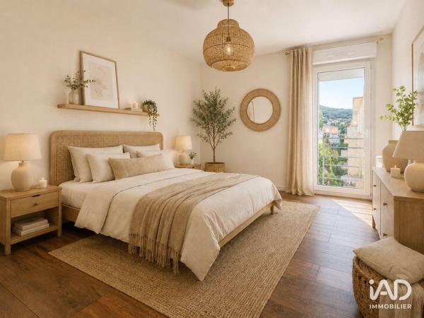 Appartement à vendre 3 pièces 74 m² Grasse