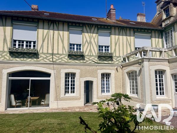 Maison à vendre 10 pièces 208 m² Saint-Pierre-en-Auge