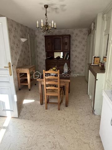 Immeuble mixte de 244 m²