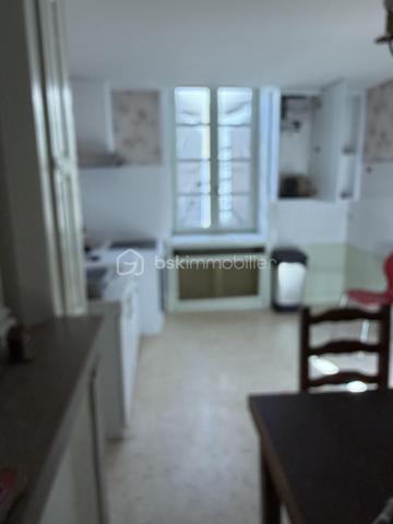 Immeuble mixte de 244 m²