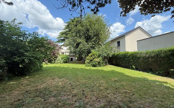 Terrain à vendre    Le Mesnil-Esnard