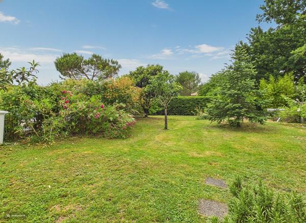 Exclusivité Rare maison traditionnelle de 162m2 habitables sur 2002m2 de terrain avec piscine garage et carpor , Bouliac Exclusivité Rare maison traditionnelle de 162m2 habitables sur 2002m2 de terrain avec piscine garage et carpor , Bouliac