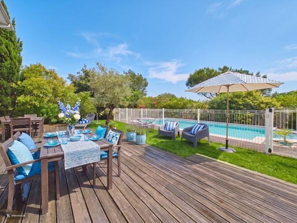 Exclusivité Rare maison traditionnelle de 162m2 habitables sur 2002m2 de terrain avec piscine garage et carpor , Bouliac Exclusivité Rare maison traditionnelle de 162m2 habitables sur 2002m2 de terrain avec piscine garage et carpor , Bouliac