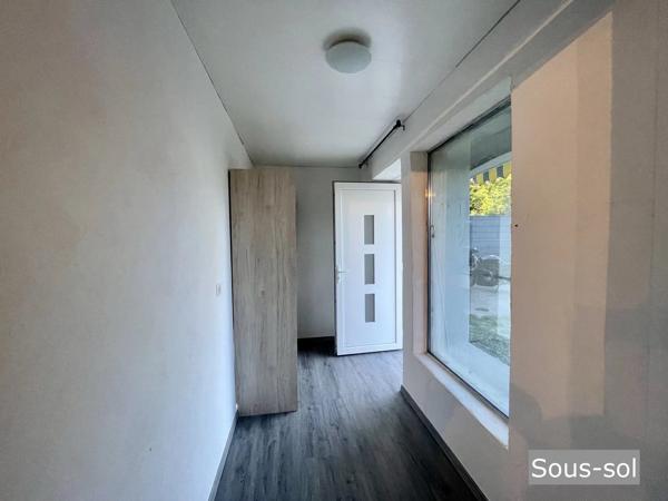 Belle maison individuelle avec sous-sol complet – Piscine – Terrain 1 169 m² – Hautecourt-Romanèche (01250)