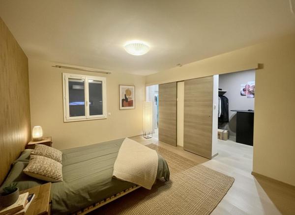 Belle maison individuelle avec sous-sol complet – Piscine – Terrain 1 169 m² – Hautecourt-Romanèche (01250)