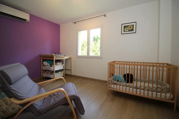 Belle maison individuelle avec sous-sol complet – Piscine – Terrain 1 169 m² – Hautecourt-Romanèche (01250)