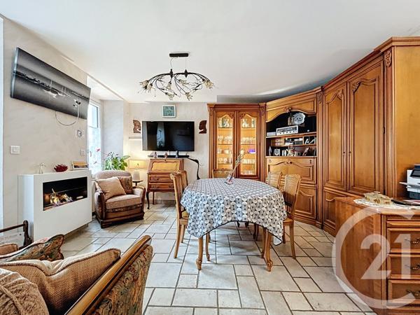 Appartement F2 à vendre  2 pièces - 61,48 m2 MELUN - 77