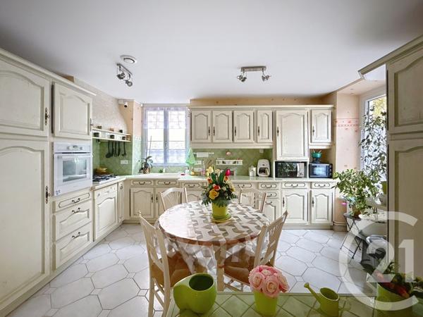 Appartement F2 à vendre  2 pièces - 61,48 m2 MELUN - 77