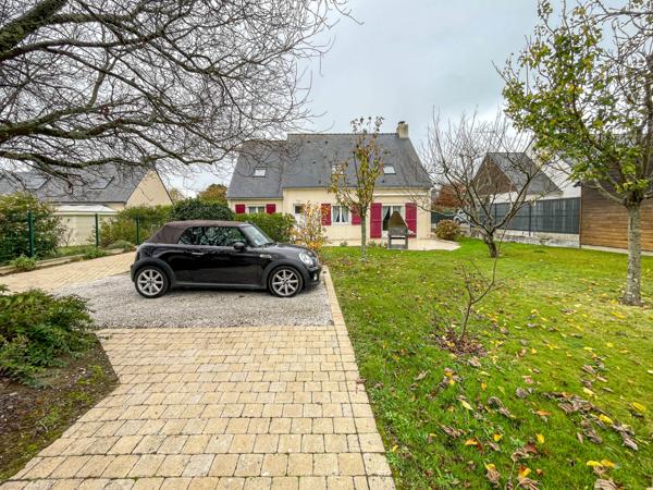 Saint-Lyphard (44410) maison centre ville 5 chambres, 975 m² de terrain.