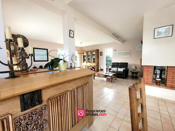 29000 QUIMPER - Maison avec piscine  6 pièce(s)  174 m2