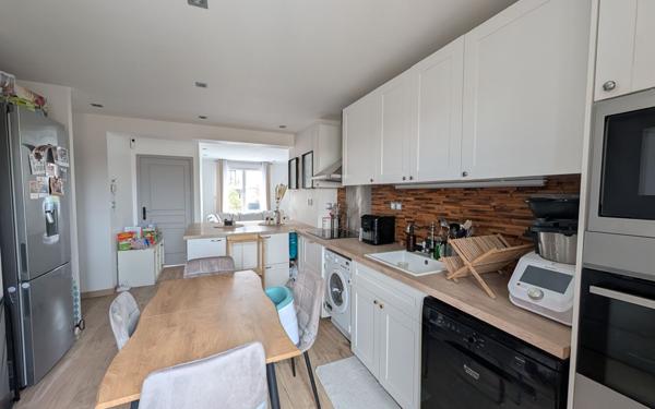 Appartement à vendre    3 pièces • 50,94 m2 Sucy-en-Brie