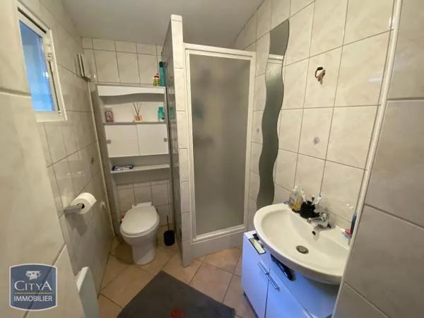 Maison à louer 3 pièces 78.86m² Rimogne (08150)