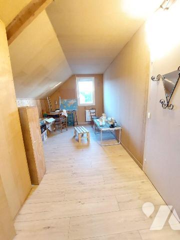 À VENDRE - RENNES (35) - Quartier Landry - Dans un lotissement, une maison mitoyenne de 1986 d'...