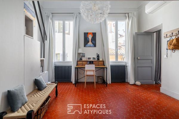 Appartement de charme avec terrasse en plein coeur du centre ville