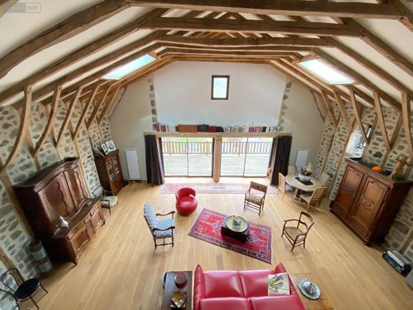 Maison à vendre à Lascelle dans le Cantal (15590), ref : 15061-10