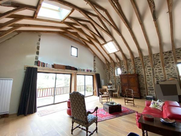 Maison à vendre à Lascelle dans le Cantal (15590), ref : 15061-10