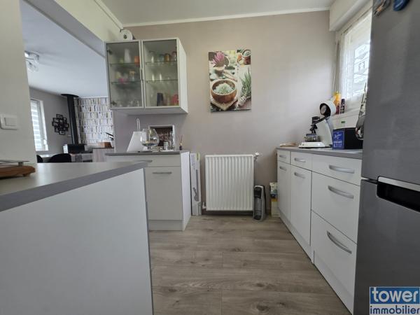 Maison
                                                                                                                                                                                                                                                                                                                        5 pièce(s)                                                                                                                                                                                                          2 chambre(s)                                                                                                                                                                                                          68.25  m²