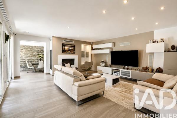 Maison à vendre 6 pièces 158 m² Châteauneuf-les-Martigues