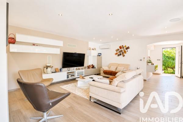 Maison à vendre 6 pièces 158 m² Châteauneuf-les-Martigues