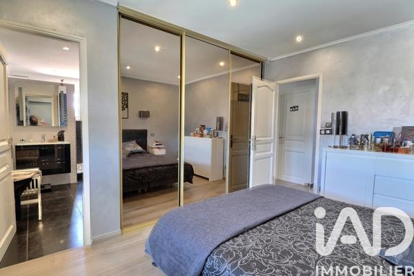 Maison à vendre 6 pièces 158 m² Châteauneuf-les-Martigues