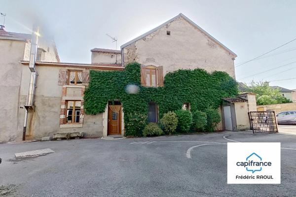 Maison familiale avec jardin et dépendances – Is-sur-Tille, proche centre-ville