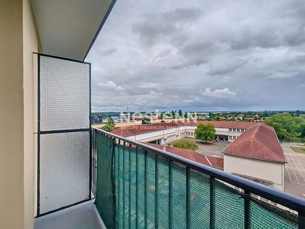 Appartement Dreux T2 investissement locatif : vendu loué locataire fiable, à proximité école, N12, gare, centre ville