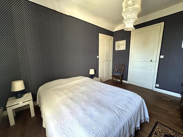 Pinay-Parigny-Les-Vaux, Maison de Charme