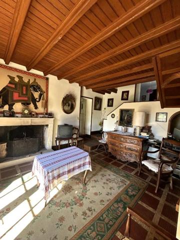 Pinay-Parigny-Les-Vaux, Maison de Charme