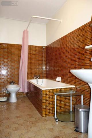 Maison à vendre à La Roche-Vineuse en Saône-et-Loire (71960), ref : MA 594