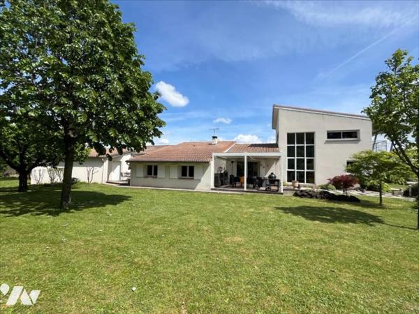 SAINT MARCEL LES VALENCE - Maison 8 PIECES 274  m² 750 000 € charge vendeur