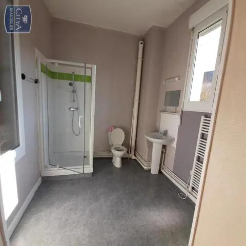 Appartement à louer 2 pièces 43.29m² Châlons-en-Champagne (51000)