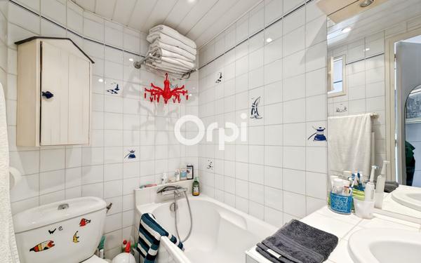 Appartement à vendre    2 pièces • 50,06 m2 La Ciotat