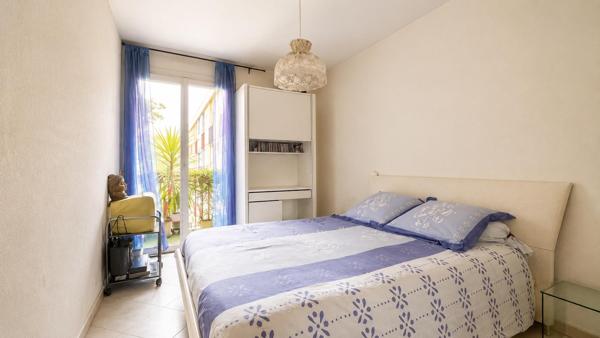 Idéalement situé, possibilité 3e chambre.