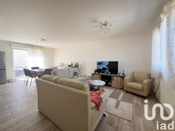 House for sale 3 rooms 71 m² Buchères